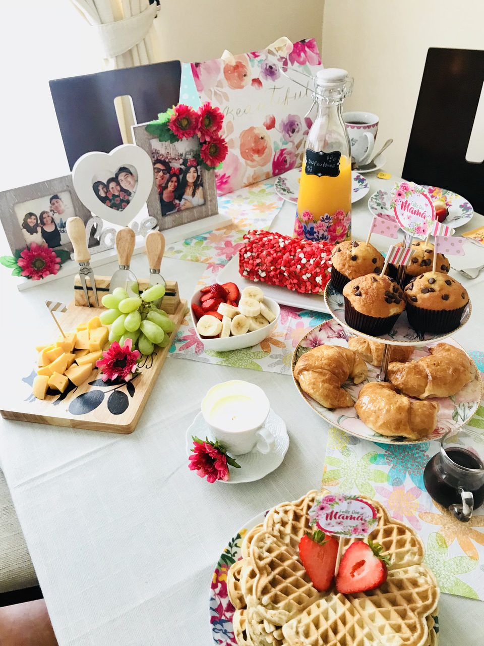 mesa de café da manhã para o dia das mães